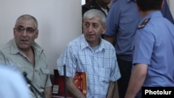 Шант Арутюнян во время одного из судебных заседаний