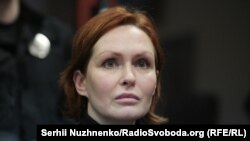 Вранці 23 квітня адвокат Юлії Кузьменко повідомив про обшуки в її будинку