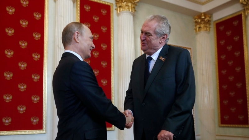 Экс-президент Чехии назвал дружбу с Путиным своей главной ошибкой 