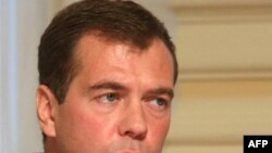 Medvedev speaking to the Valdai Club