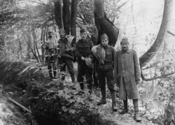 Militari austro-ungari luați prizonieri la Oituz