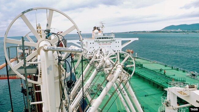 An oil tanker being loaded at the
Russian port of Novorossiisk. (file photo)