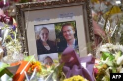 توری جانسون و کاترین داوسون (راست) قربانیان گروگان‌گیری در سیدنی