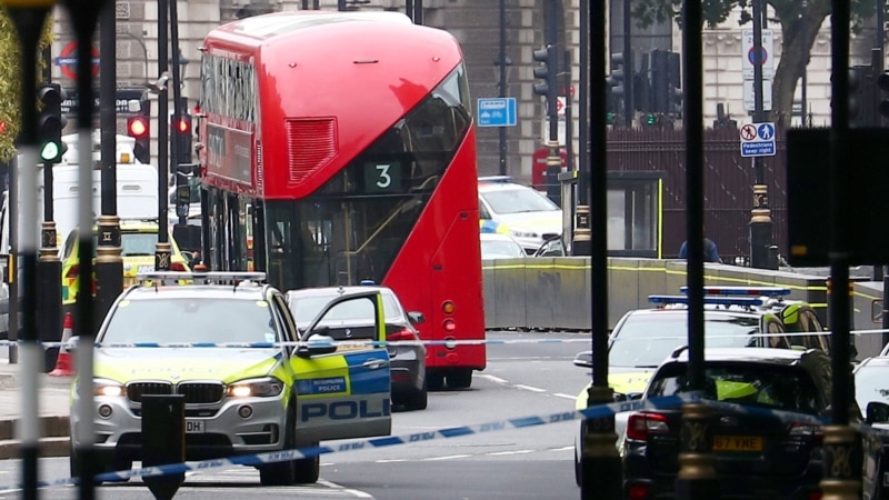 რამდენიმე ადამიანი დაშავდა ლონდონში პარლამენტის წინ მომხდარი ავარიის შედეგად