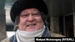 Теат режиссері Болат Атабаев. Алматы, 8 ақпан 2012 ж.