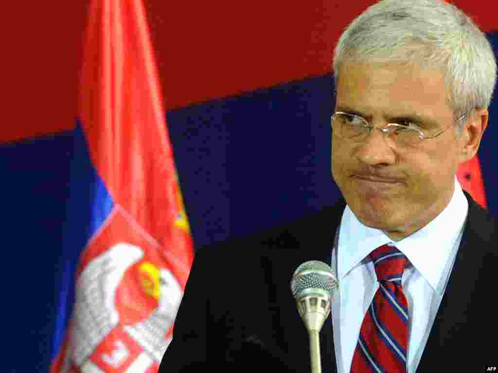Претседателот на Србија Борис Тадиќ, по одлуката на МПС