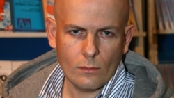 Журналіст Олесь Бузина
