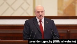 Пасланьне Аляксандра Лукашэнкі парлямэнту 19 красавіка 2019 году.