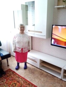 83-летнюю Аксинью ласково называют Ксюша. Женщина живет здесь уже 42 года