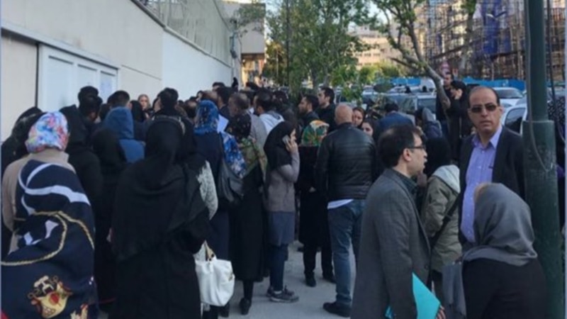 پلیس تهران تعداد چشمگیری از شهروندان را یک‌روزه به‌خاطر «کشف حجاب» احضار کرد