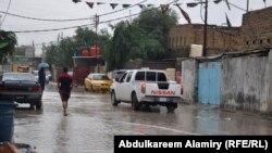 مياه الأمطار و المجاري في حي بالبصرة 