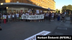 Protest podrške RTV-u, Novi Sad, 4. jul 2016.