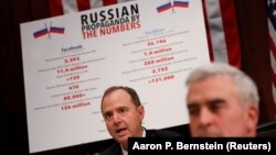 На слушаниях в Конгрессе относительно российского вмешательства в выборы в США, 1 ноября 2017 года.