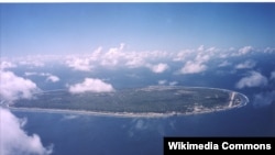 نمای هوایی از جزیره نائورو 