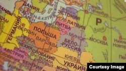 На расейскіх мапах Беларусь працягваюць называць "Белоруссией". Фота СТВ
