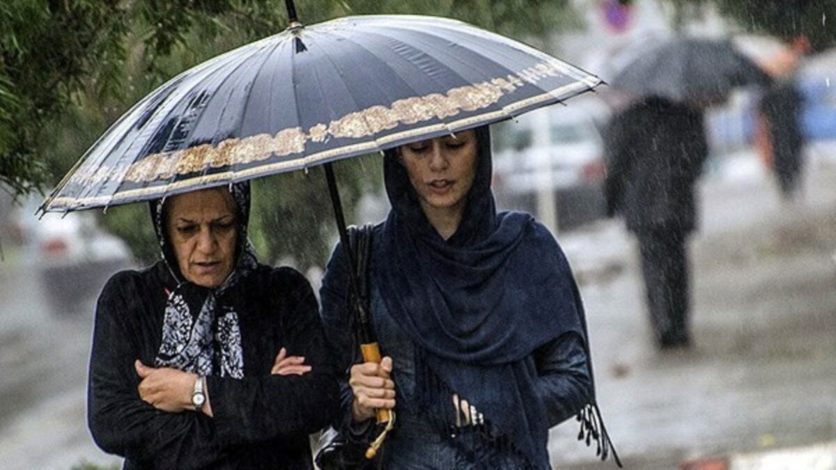 Iran's Parliament Mulls New Restrictions On Women's Travel