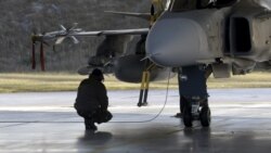 Među pristiglim je i ponuda Švedske za novi avion JAS-39 C/D Gripen (na fotografiji)