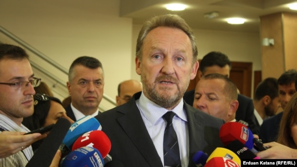Bakir Izetbegović