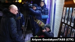 Учак кырсыгынын курмандыктарын эскерүү.