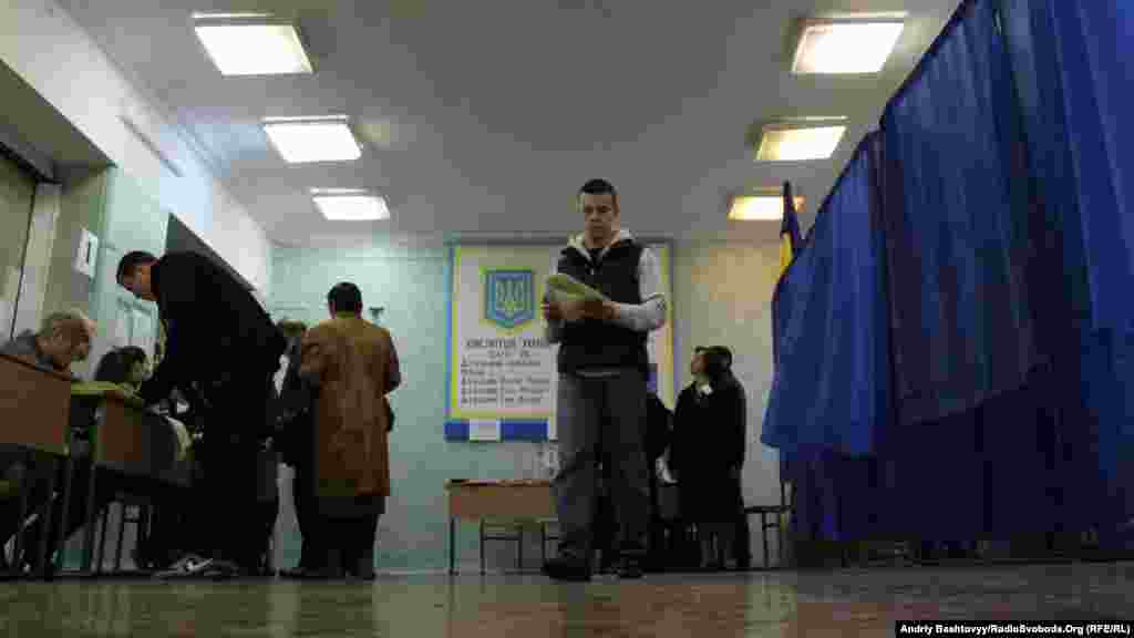 A polling station in Kyiv.