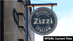 Вывеска ресторана Zizzi