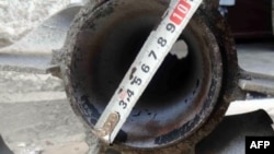 Уламок ракети, що, ймовірно, була використана для хімічного удару по повстанцях у Сирії, архівне фото