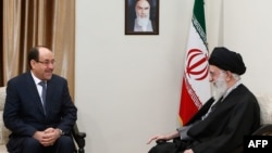 Верховный лидер Ирана аятолла Али Хаменеи (справа) проводит переговоры с премьер-министром Ирака Нури аль-Малики. Тегеран, 5 декабря 2013 года.