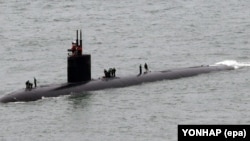 Американская атомная подводная лодка в водах близ берегов Южной Кореи. 6 июня 2017 года.