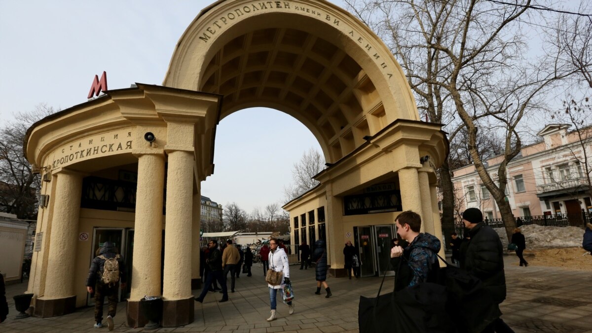 Элита против саранчи