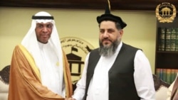 ملاقات فضل هادی مسلمیار (راست) با جسیم محمدالخالدی، سفیر عربستان سعودی در افغانستان