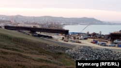 Крымский мост со стороны Керчи, 29 марта 2017 года
