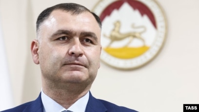De Facto Leader Georgia's South Ossetia Suspends Planned Referendum On Joining Russia