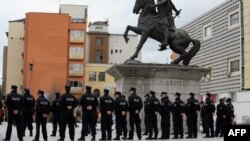 Pjesëtarë të policisë së Kosovës në Prishtinë