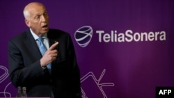 Former Telia chief executive Lars Nyberg (pictured) and and two other codefendants have been hit with graft chrages by Swedish authorities. (file photo)