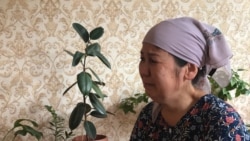 Гульбаршин Барлыбаева, мать скончавшегося после избиения парня.