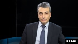 Лев Шлосберг