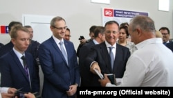 Franco Frattini la ceremonia de înmânare a plăcuțelor auto neutre, Tiraspol, 10 septembrie 2018