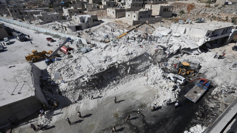 Десетици загинати во експлозија на магацин за оружје во Сирија