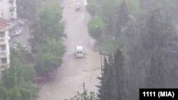 Поплавена улица, невреме Скопје