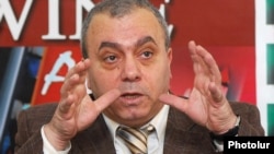 Ermənistanın keçmiş baş naziri, Milli Məclisin deputatı Qrant Baqratyan