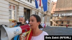Ovdje su zaista narušena ustavna prava, da ne govorimo o svim drugim pravima ljudi koji su trebali sudjelovati u cijelom procesu donošenja zakona: Maja Jurišić