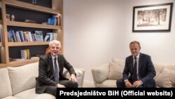 Predsjedavajući Predsjedništva Bosne i Hercegovine (BiH) Šefik Džaferović sa predsjednikom Evropske narodne stranke (EPP) Donaldom Tuskom
