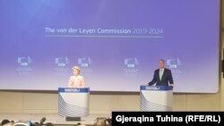 Ursula von der Leyen, predsednica Evropske komisije, na konferenciji za novinare u Briselu na kojoj predstavlja članove svog kabineta