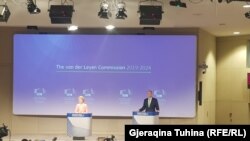 Presidentja e Komisionit Evropian, Ursula von der Leyen gjatë prezantimit të kabinetit të saj. 