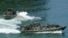 نیروی بحری امریکا یک کشتی حامل سلاح را در بحیره عرب ضبط کرد