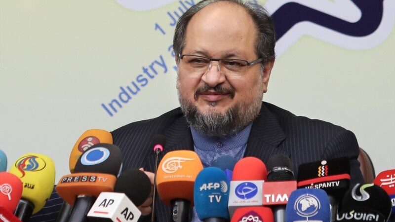 وزیر صنعت ایران با انتشار اسامی دریافت‌کنندگان ارز دولتی مخالفت کرد