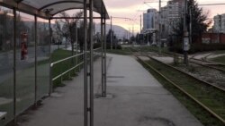 Prazna tramvajska stanica, Sarajevo april 2020.