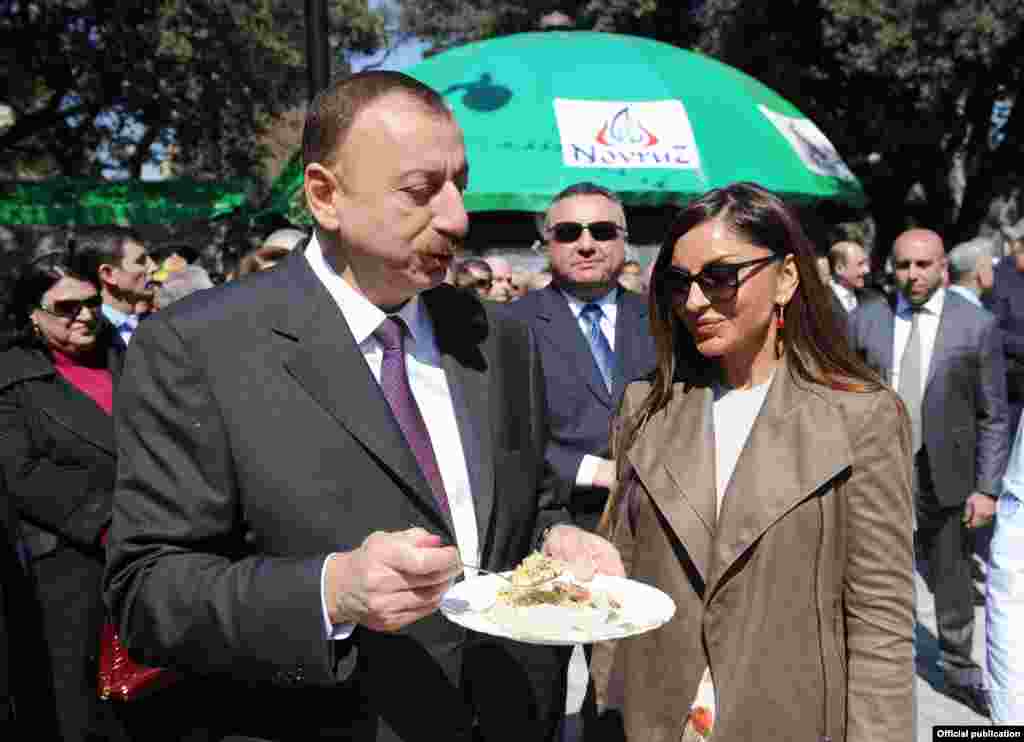 Президент Азербайджана с супругой.