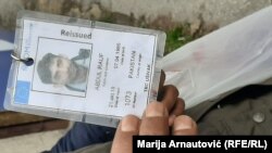 Dokument jednog od pakistanskih migranata u BiH