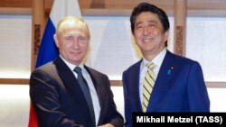 Владимир Путин и Синдзо Абэ (Нагато, Япония, 15 декабря 2016 г.)